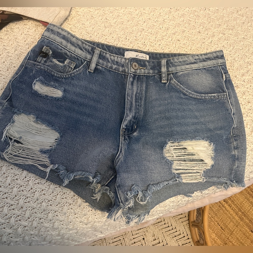 Kancan distressed shorts